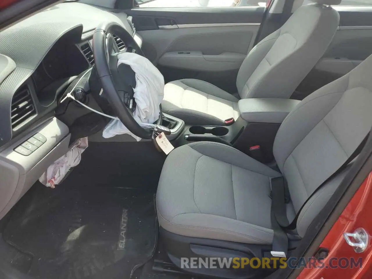 7 Photograph of a damaged car 5NPD84LF6LH617587 HYUNDAI ELANTRA 2020