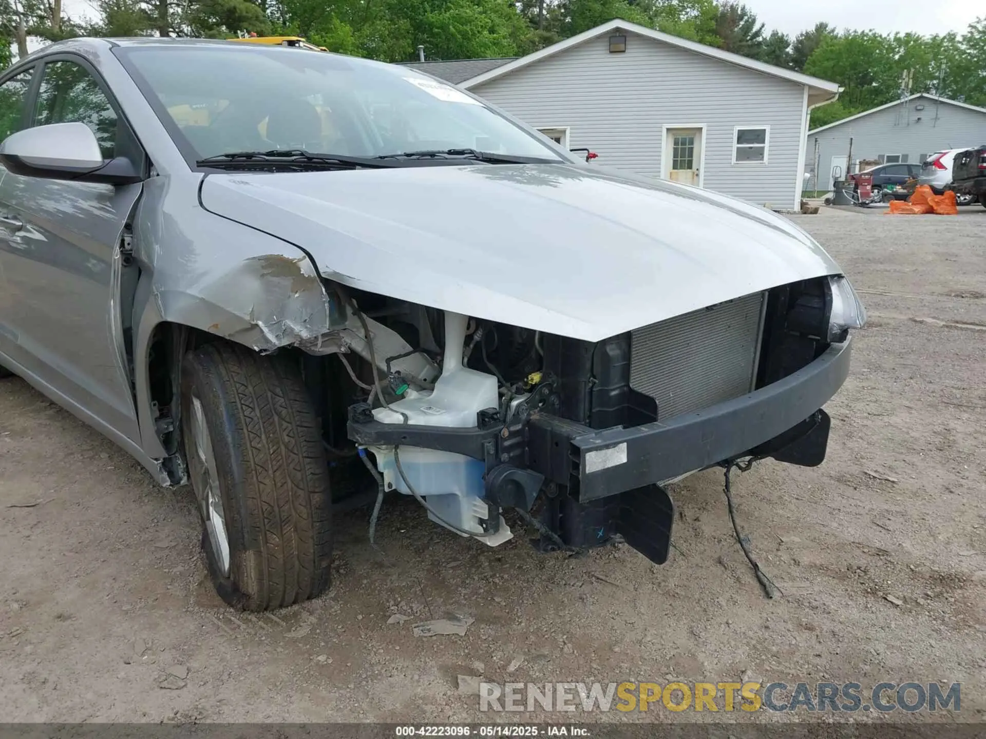 6 Photograph of a damaged car 5NPD84LF6LH621851 HYUNDAI ELANTRA 2020