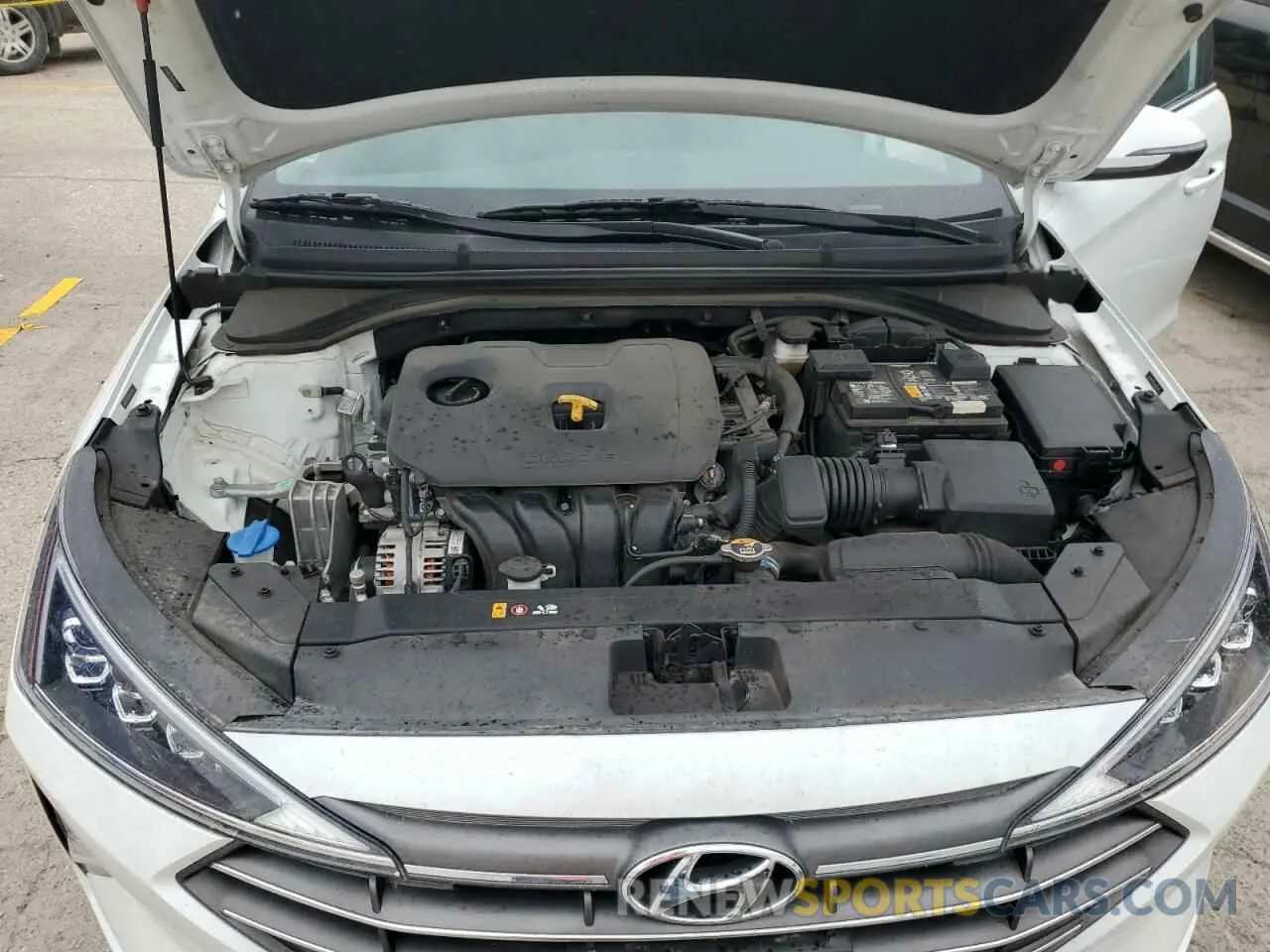 11 Photograph of a damaged car 5NPD84LF6LH627794 HYUNDAI ELANTRA 2020