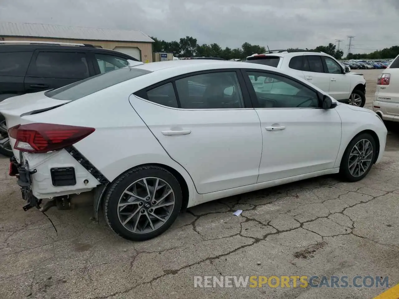 3 Photograph of a damaged car 5NPD84LF6LH627794 HYUNDAI ELANTRA 2020