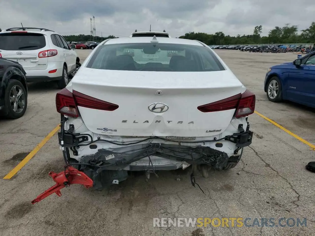 6 Photograph of a damaged car 5NPD84LF6LH627794 HYUNDAI ELANTRA 2020