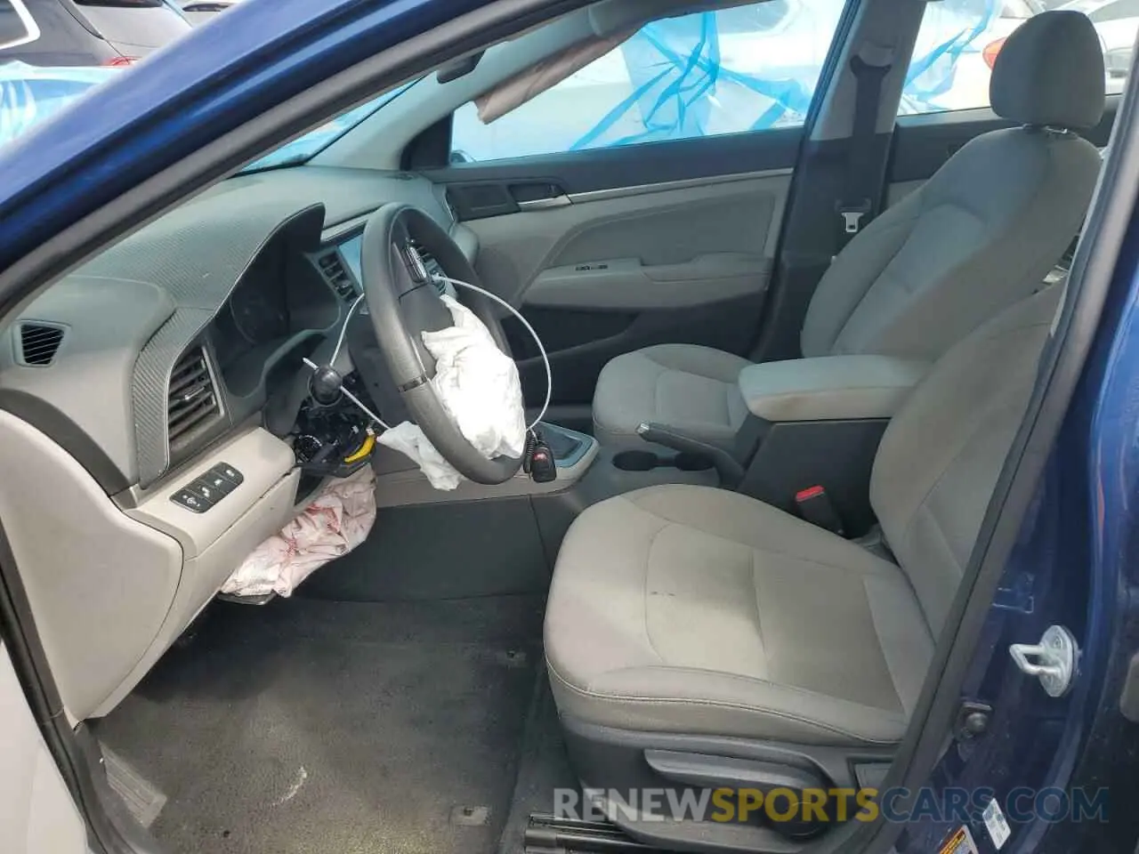 7 Photograph of a damaged car 5NPD84LF6LH630923 HYUNDAI ELANTRA 2020