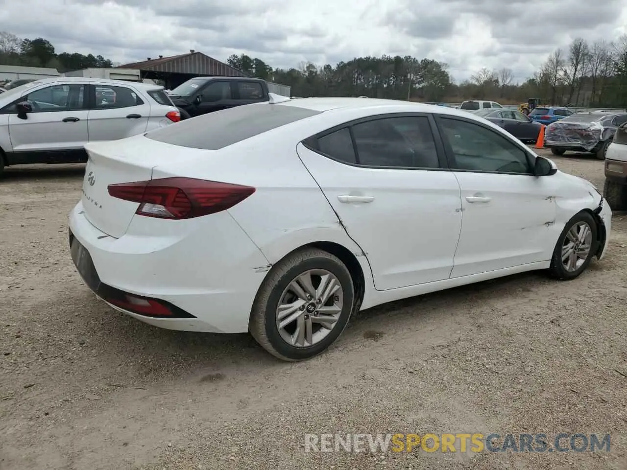 3 Photograph of a damaged car 5NPD84LF7LH505798 HYUNDAI ELANTRA 2020