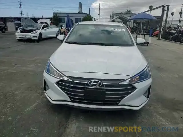 13 Photograph of a damaged car 5NPD84LF7LH509916 HYUNDAI ELANTRA 2020