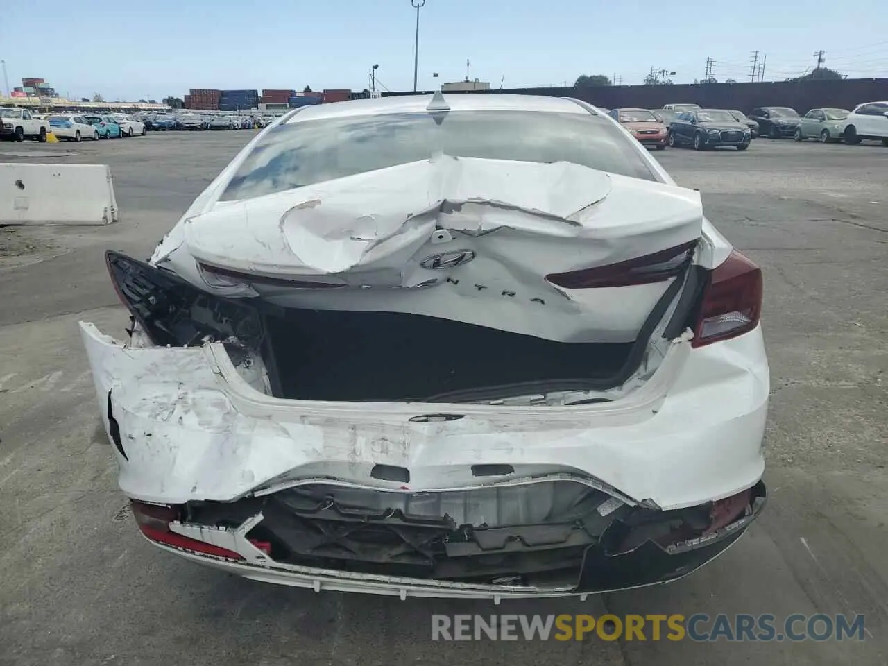 6 Photograph of a damaged car 5NPD84LF7LH509916 HYUNDAI ELANTRA 2020
