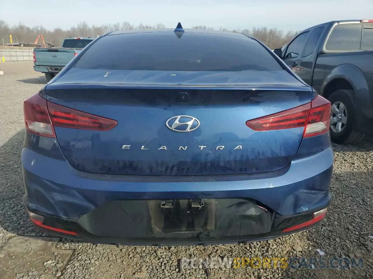 6 Photograph of a damaged car 5NPD84LF7LH512783 HYUNDAI ELANTRA 2020