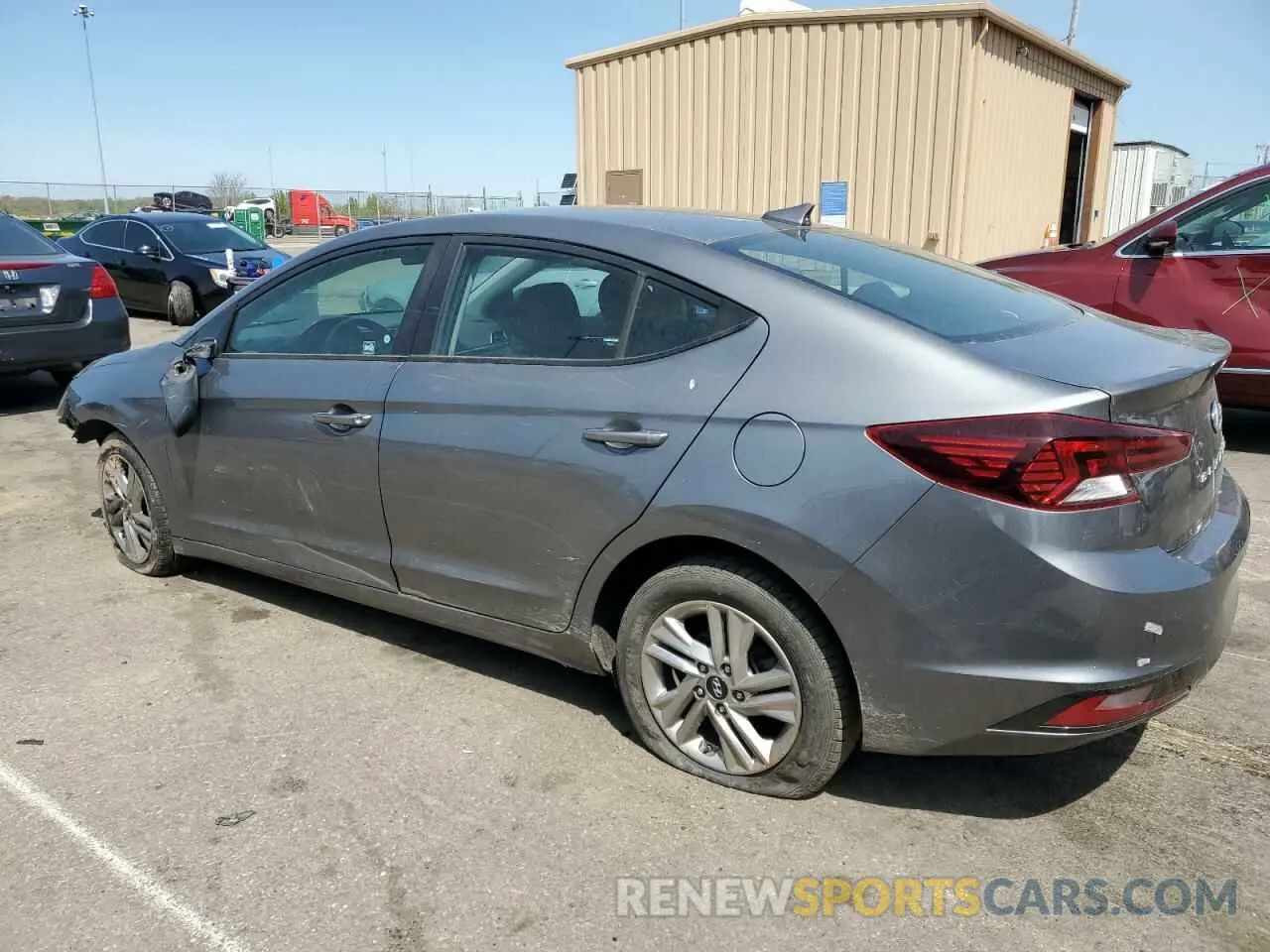 2 Photograph of a damaged car 5NPD84LF7LH515411 HYUNDAI ELANTRA 2020
