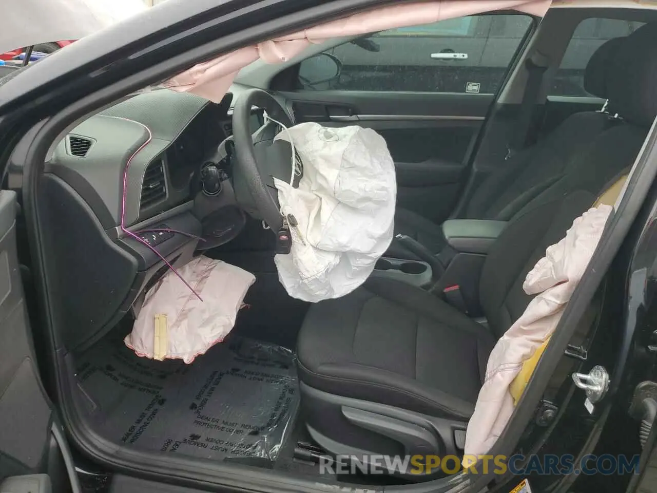 7 Photograph of a damaged car 5NPD84LF7LH520902 HYUNDAI ELANTRA 2020