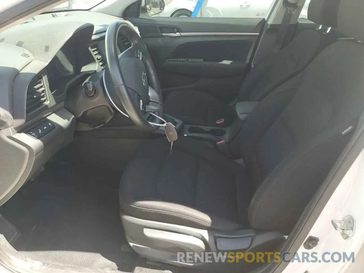 7 Photograph of a damaged car 5NPD84LF7LH521418 HYUNDAI ELANTRA 2020
