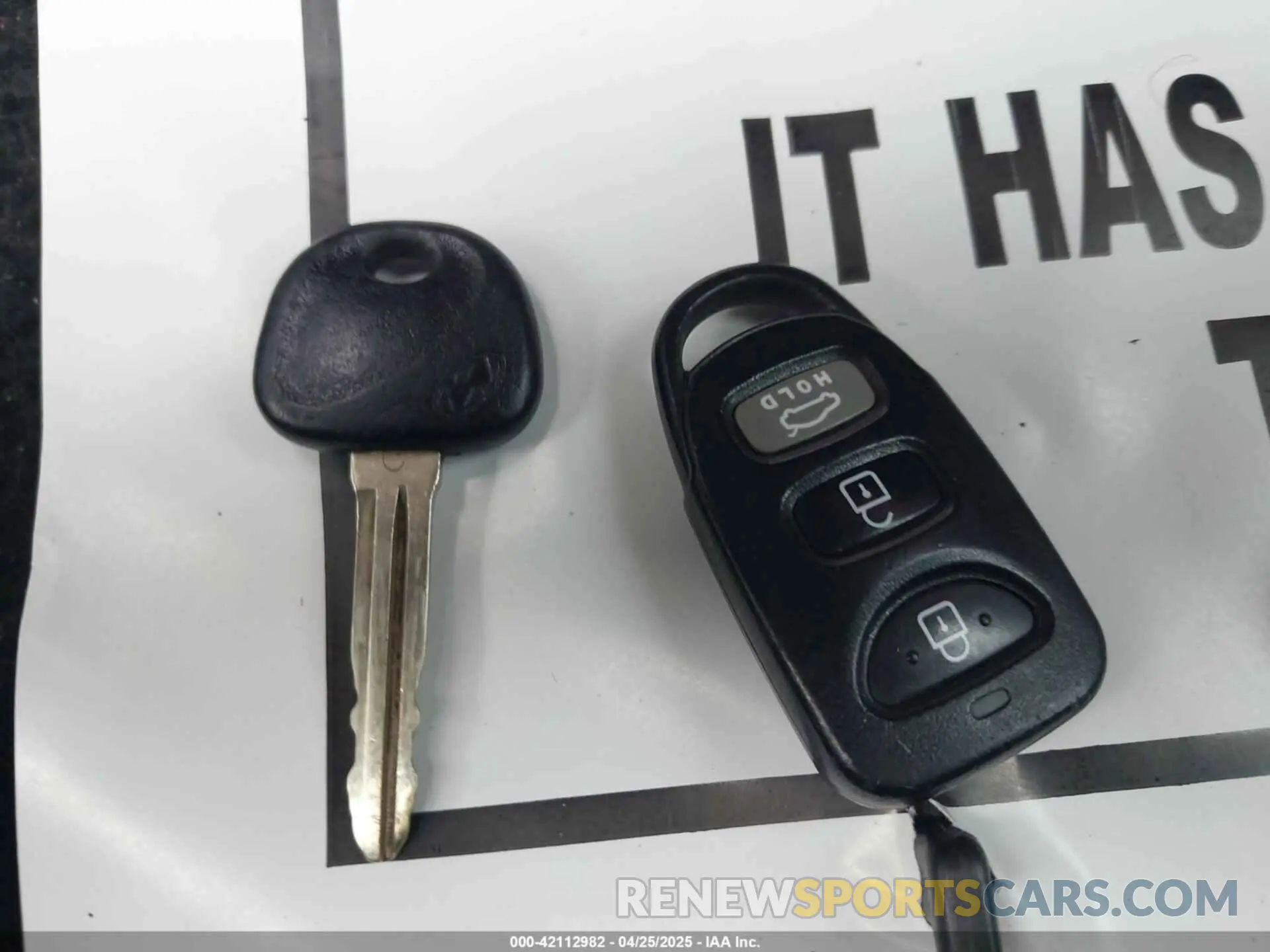 11 Photograph of a damaged car 5NPD84LF7LH525694 HYUNDAI ELANTRA 2020