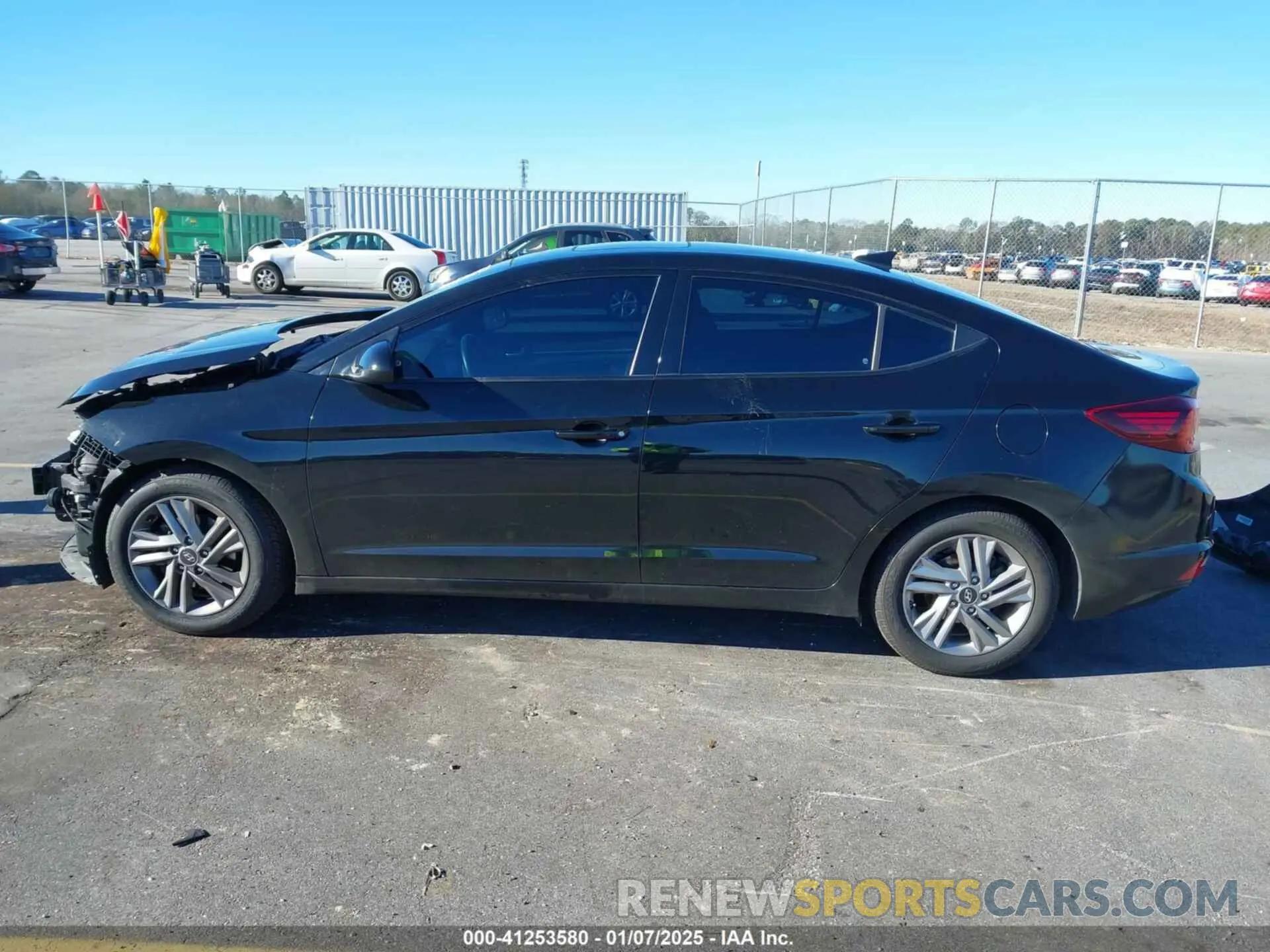 15 Photograph of a damaged car 5NPD84LF7LH528370 HYUNDAI ELANTRA 2020