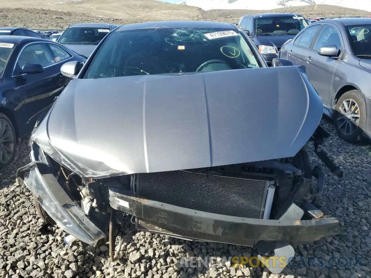 5 Photograph of a damaged car 5NPD84LF7LH530409 HYUNDAI ELANTRA 2020