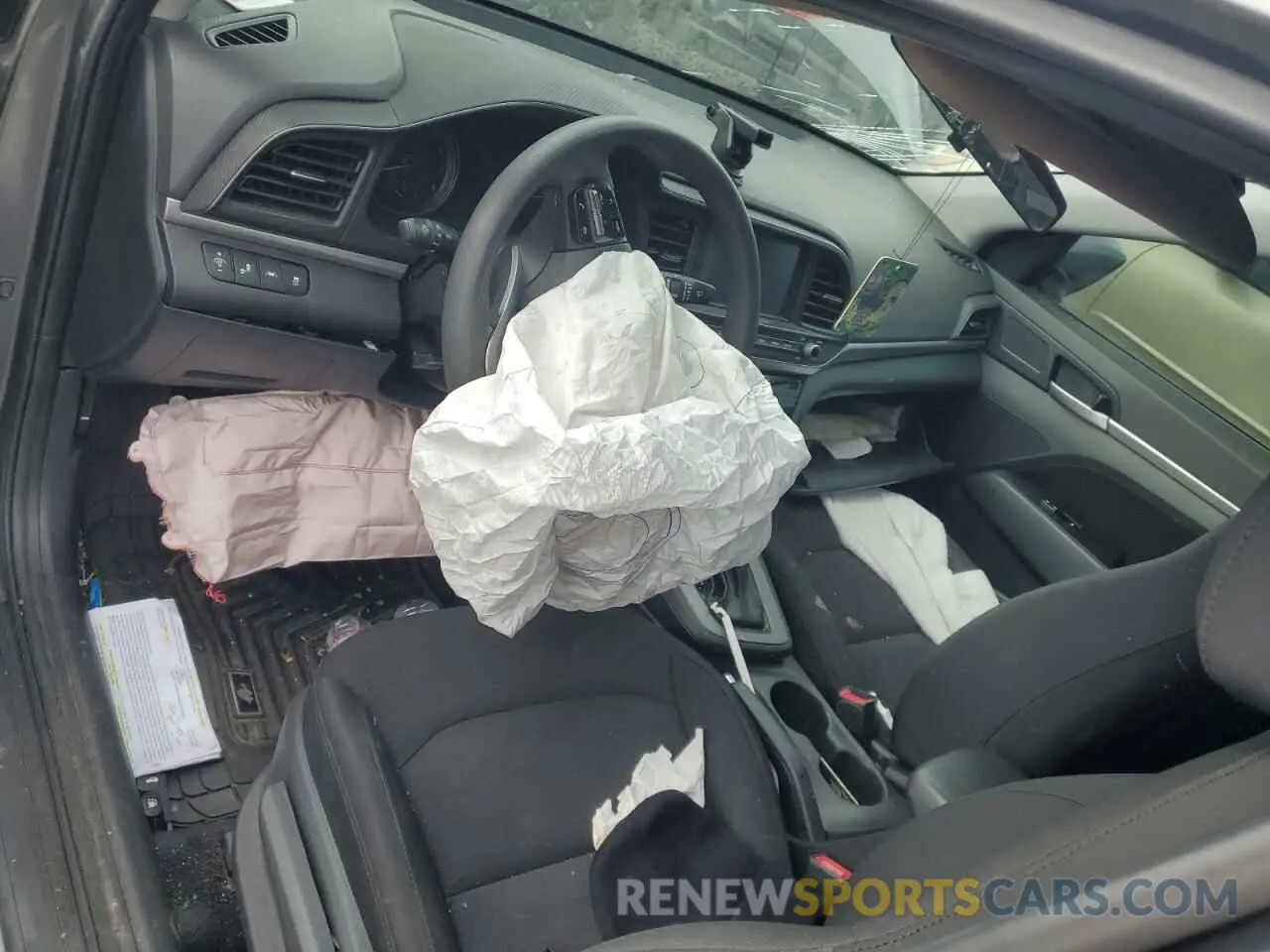 8 Photograph of a damaged car 5NPD84LF7LH530409 HYUNDAI ELANTRA 2020