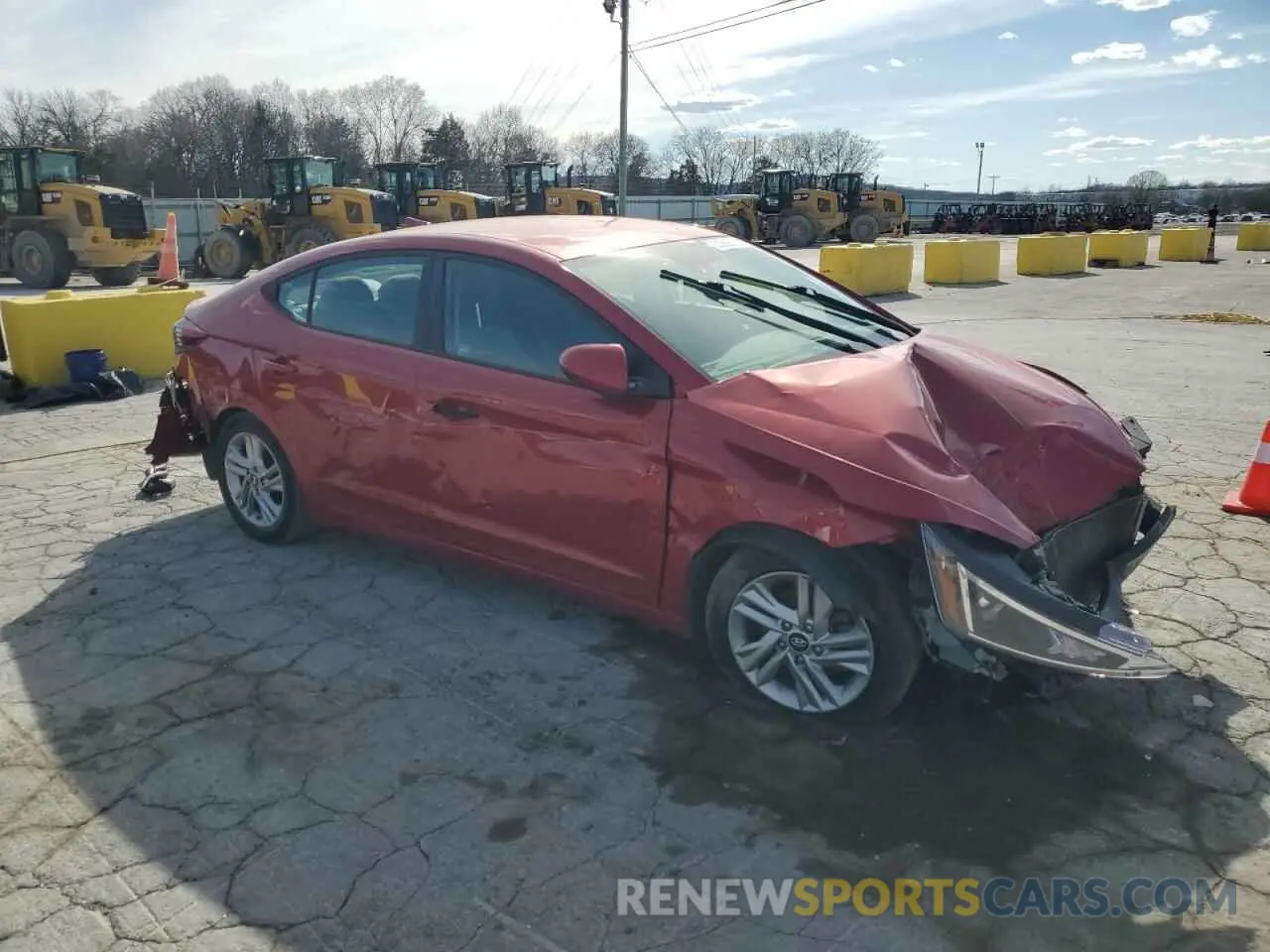 4 Photograph of a damaged car 5NPD84LF7LH538607 HYUNDAI ELANTRA 2020
