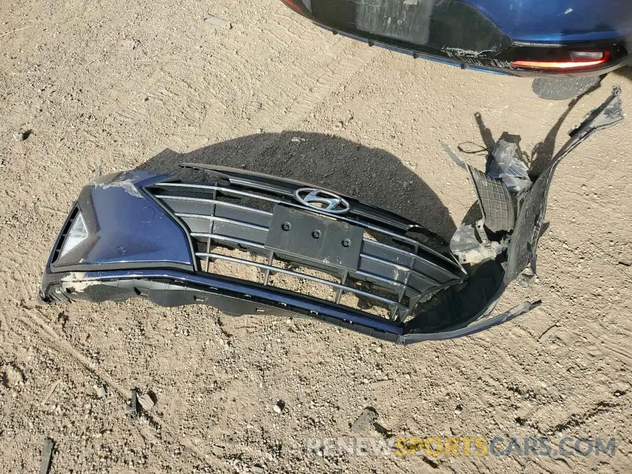 12 Photograph of a damaged car 5NPD84LF7LH540860 HYUNDAI ELANTRA 2020