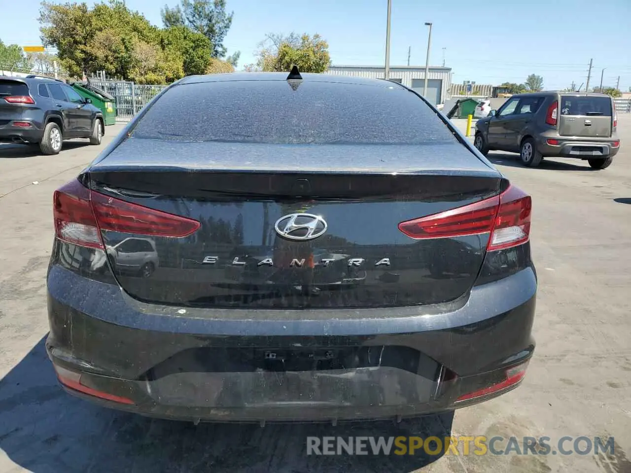 6 Photograph of a damaged car 5NPD84LF7LH549011 HYUNDAI ELANTRA 2020