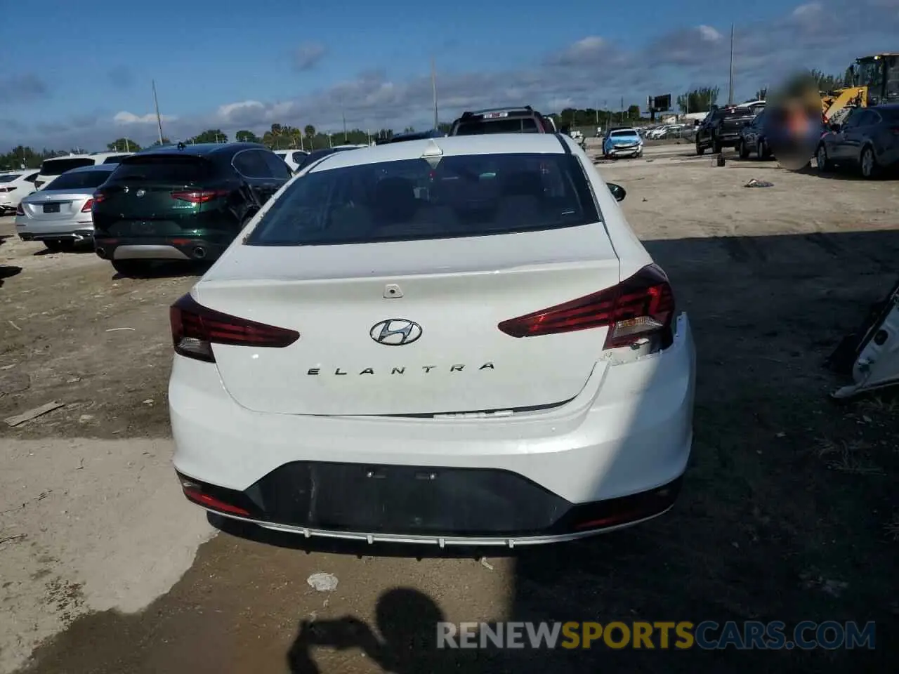 6 Photograph of a damaged car 5NPD84LF7LH553639 HYUNDAI ELANTRA 2020