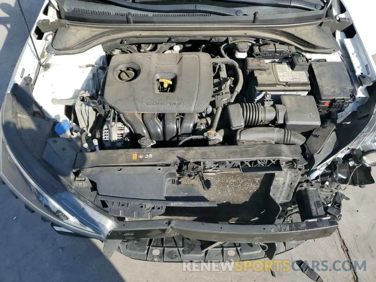 11 Photograph of a damaged car 5NPD84LF7LH569100 HYUNDAI ELANTRA 2020