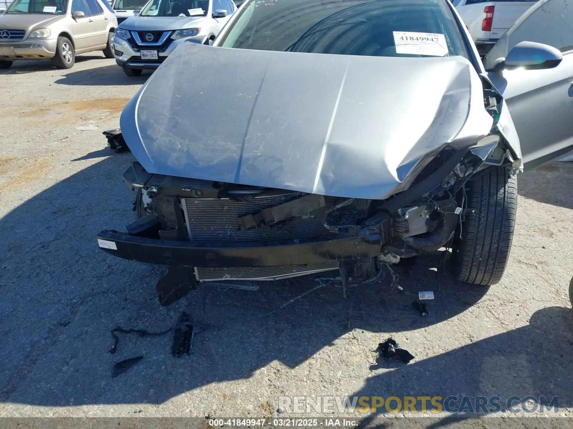 6 Photograph of a damaged car 5NPD84LF7LH572739 HYUNDAI ELANTRA 2020