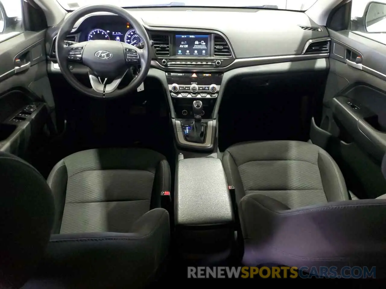 8 Photograph of a damaged car 5NPD84LF7LH583675 HYUNDAI ELANTRA 2020