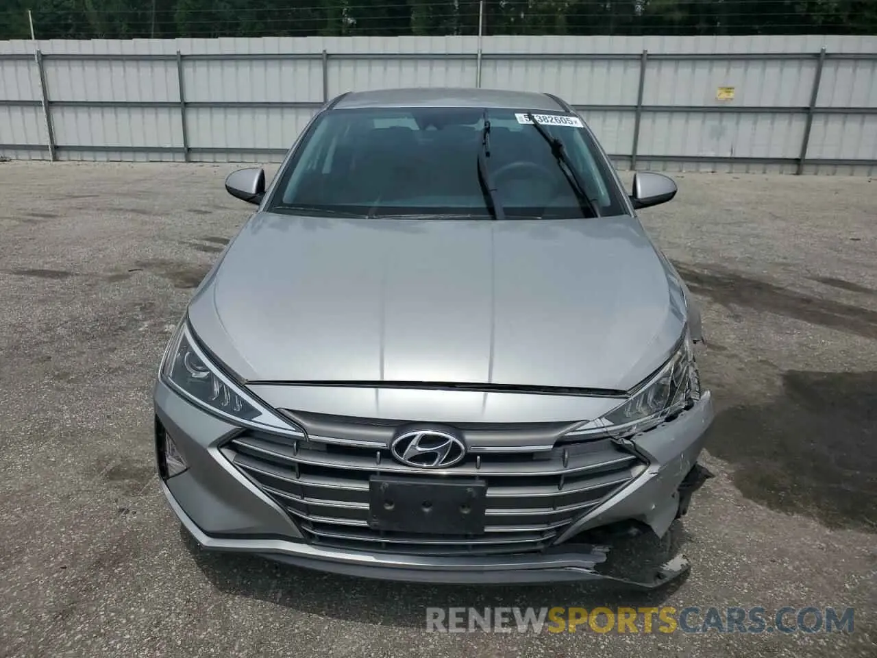 5 Photograph of a damaged car 5NPD84LF7LH598578 HYUNDAI ELANTRA 2020