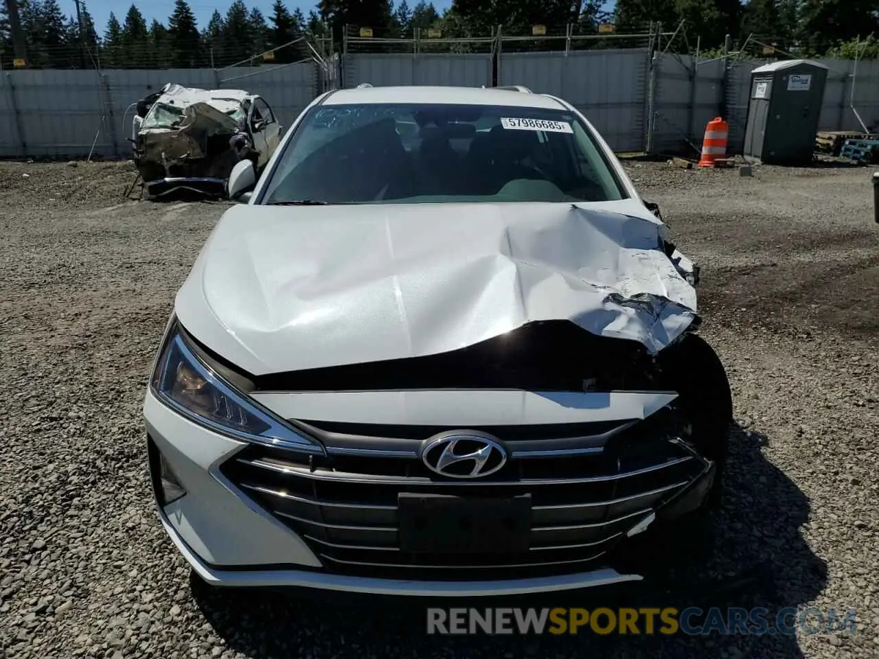 5 Photograph of a damaged car 5NPD84LF7LH602158 HYUNDAI ELANTRA 2020