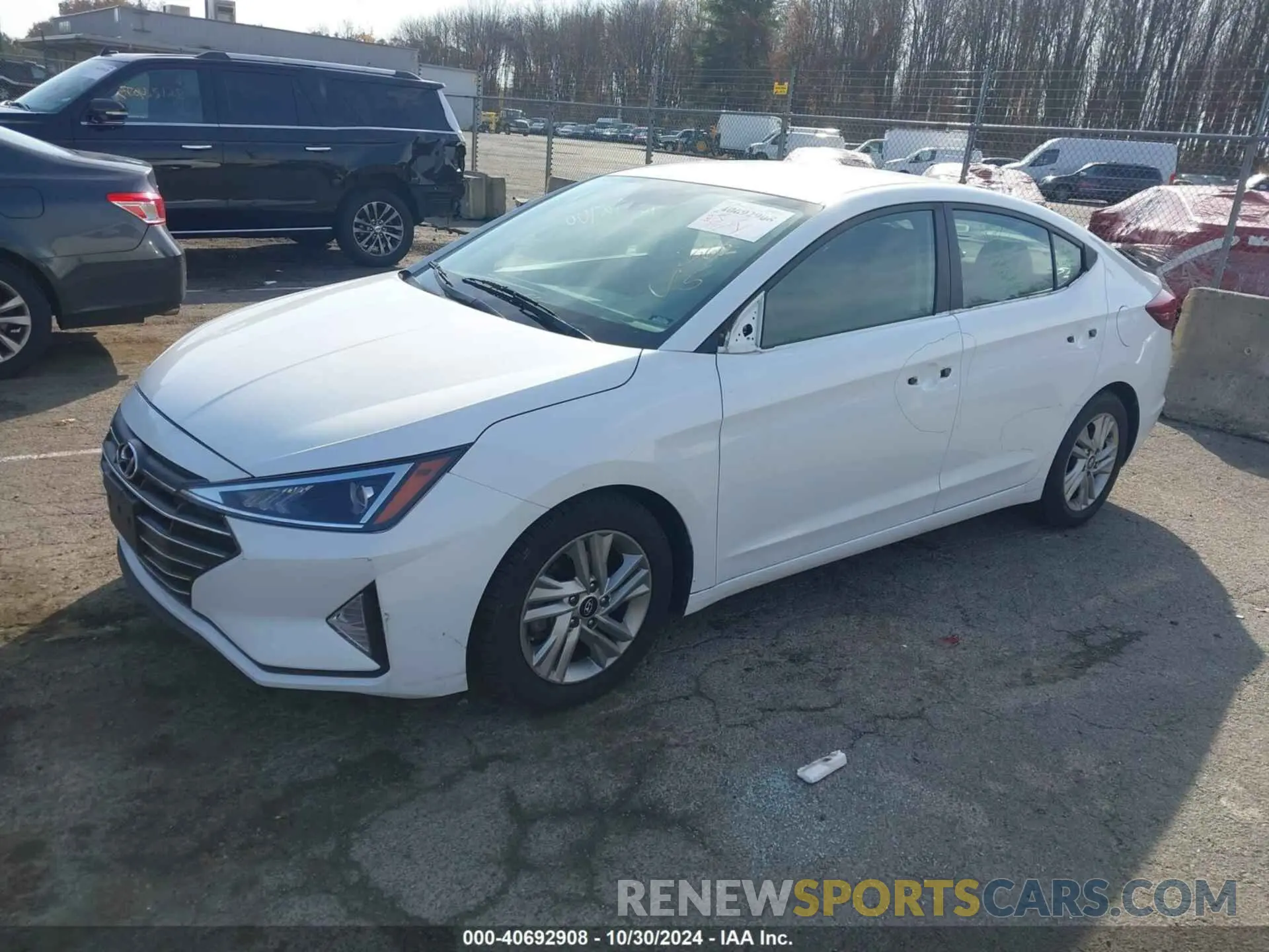 2 Photograph of a damaged car 5NPD84LF7LH625374 HYUNDAI ELANTRA 2020