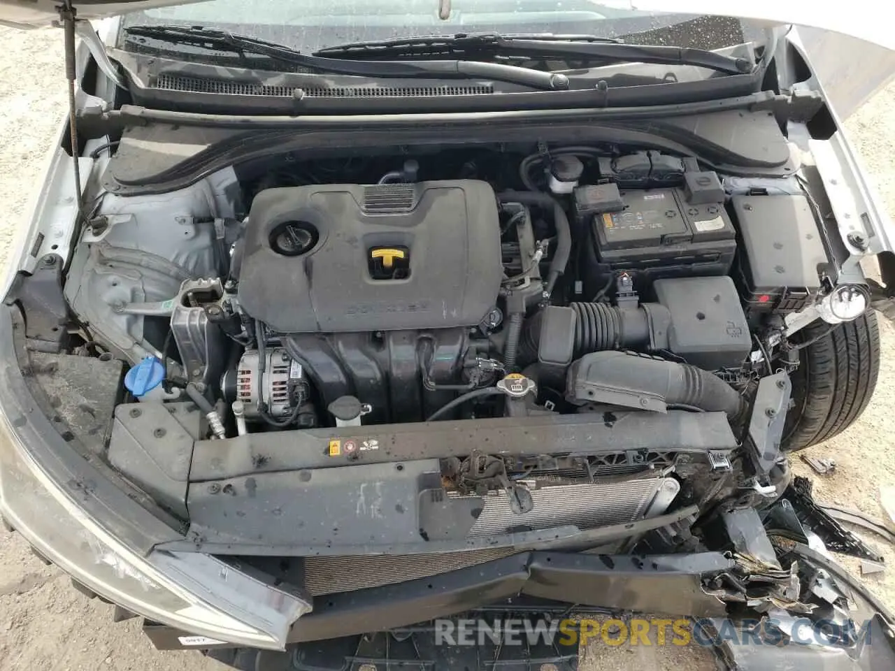 11 Photograph of a damaged car 5NPD84LF8LH523808 HYUNDAI ELANTRA 2020