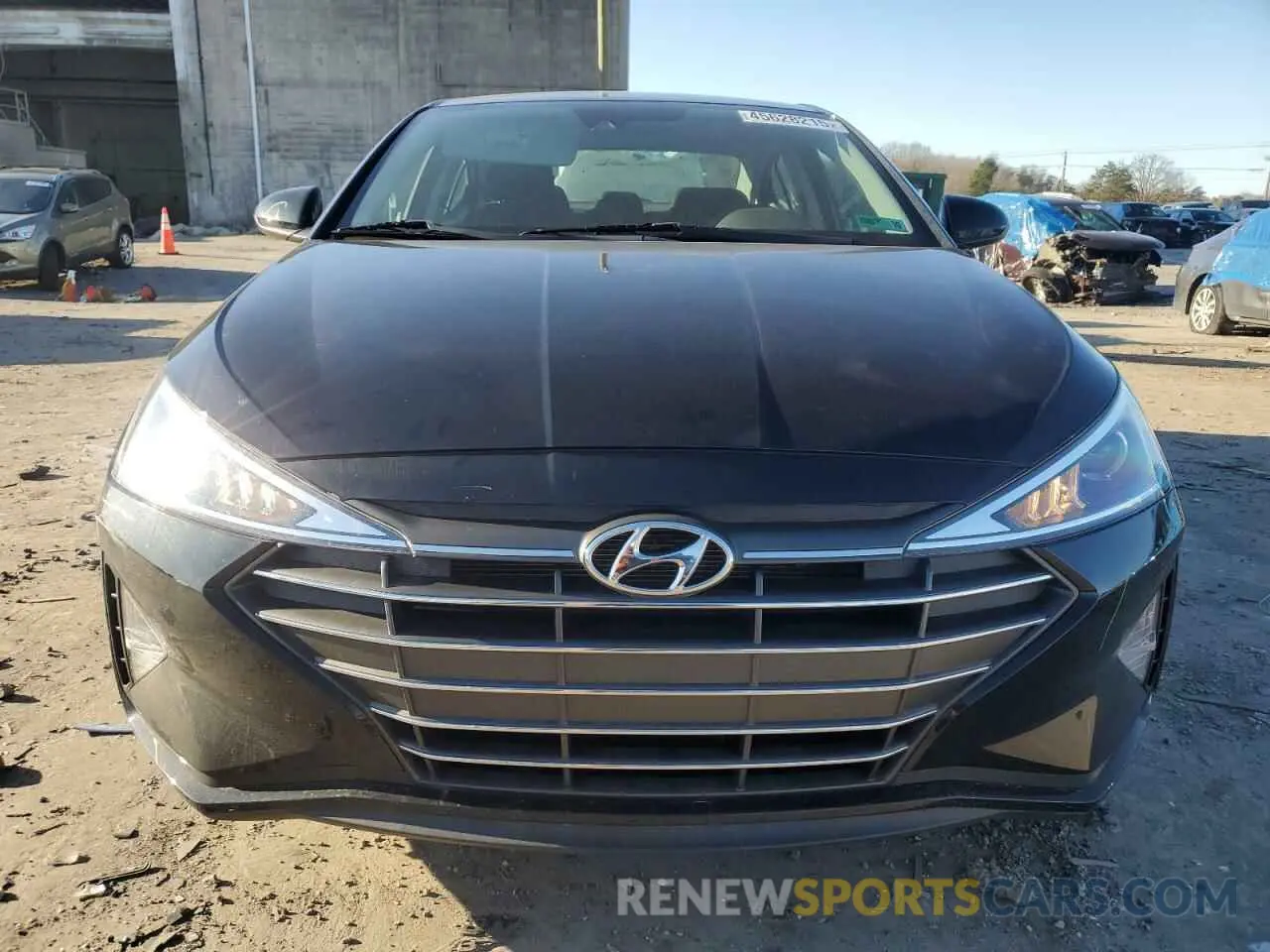 5 Photograph of a damaged car 5NPD84LF8LH533500 HYUNDAI ELANTRA 2020