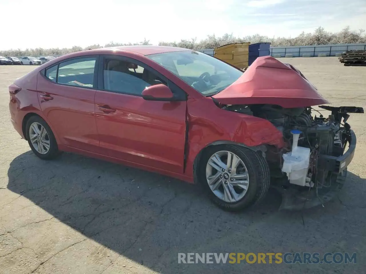 4 Photograph of a damaged car 5NPD84LF8LH548546 HYUNDAI ELANTRA 2020