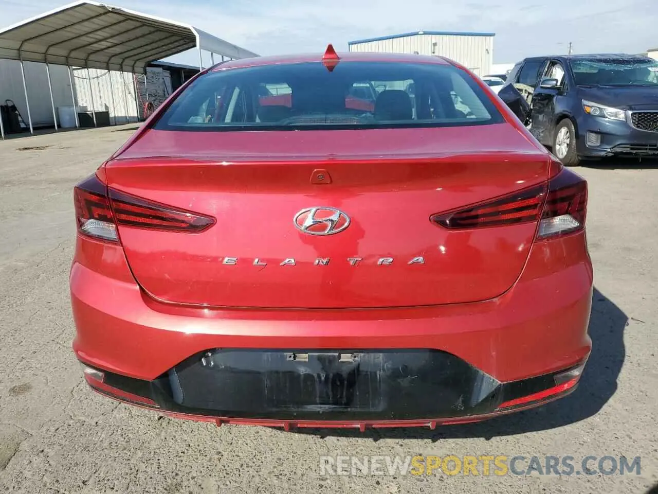 6 Photograph of a damaged car 5NPD84LF8LH548546 HYUNDAI ELANTRA 2020