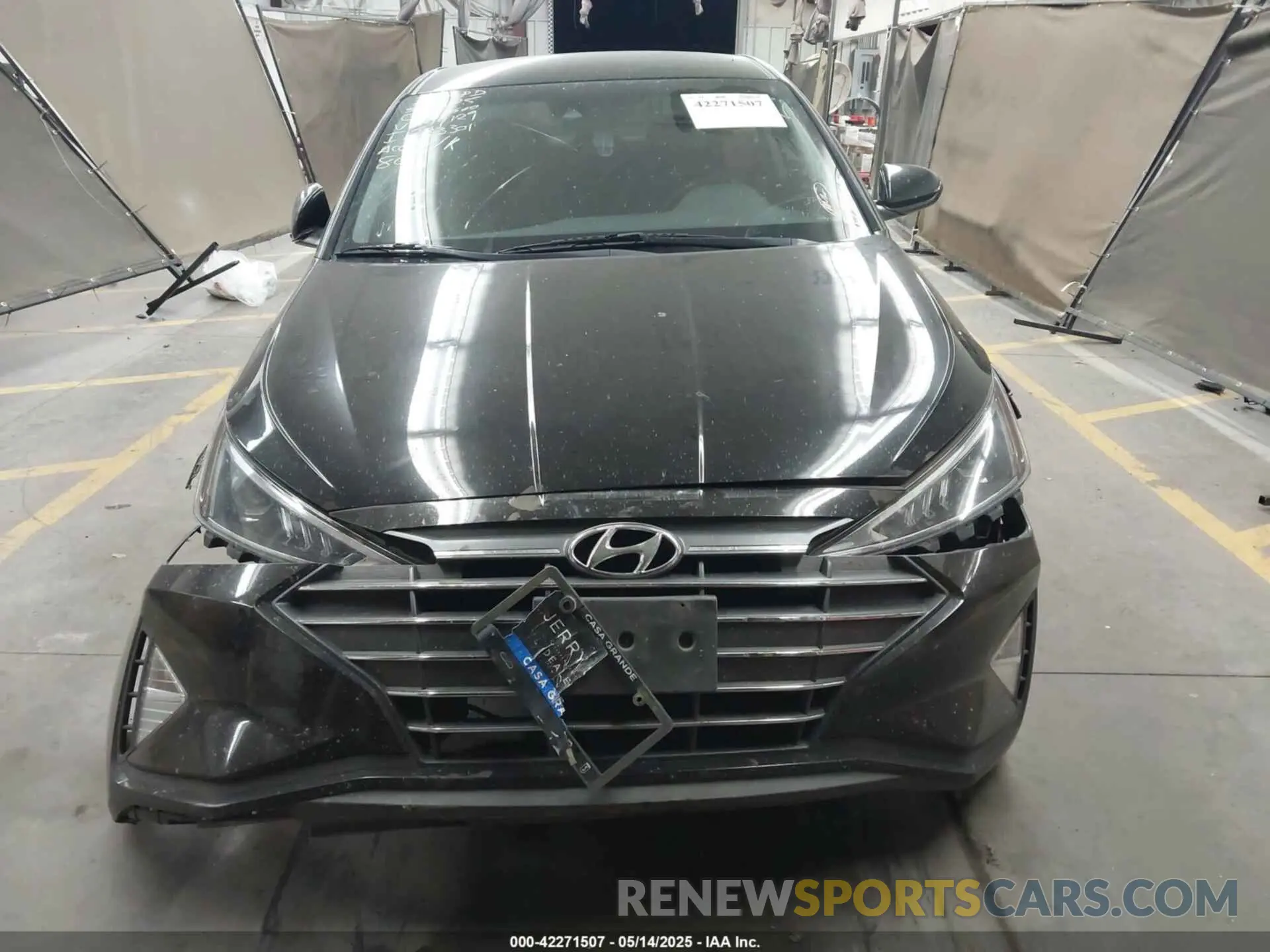 11 Photograph of a damaged car 5NPD84LF8LH549129 HYUNDAI ELANTRA 2020