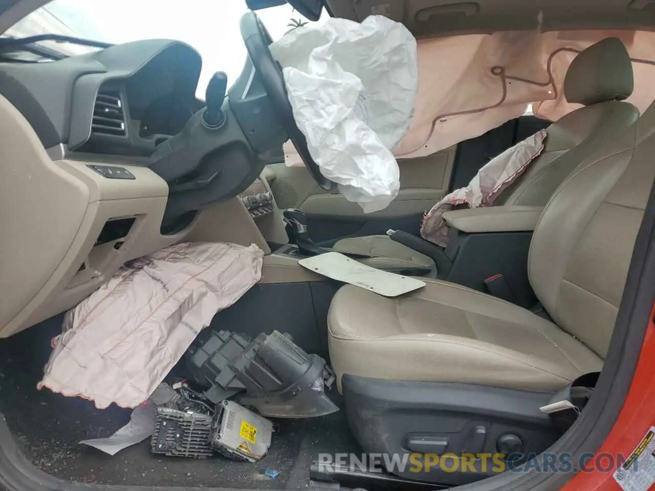 7 Photograph of a damaged car 5NPD84LF8LH552547 HYUNDAI ELANTRA 2020