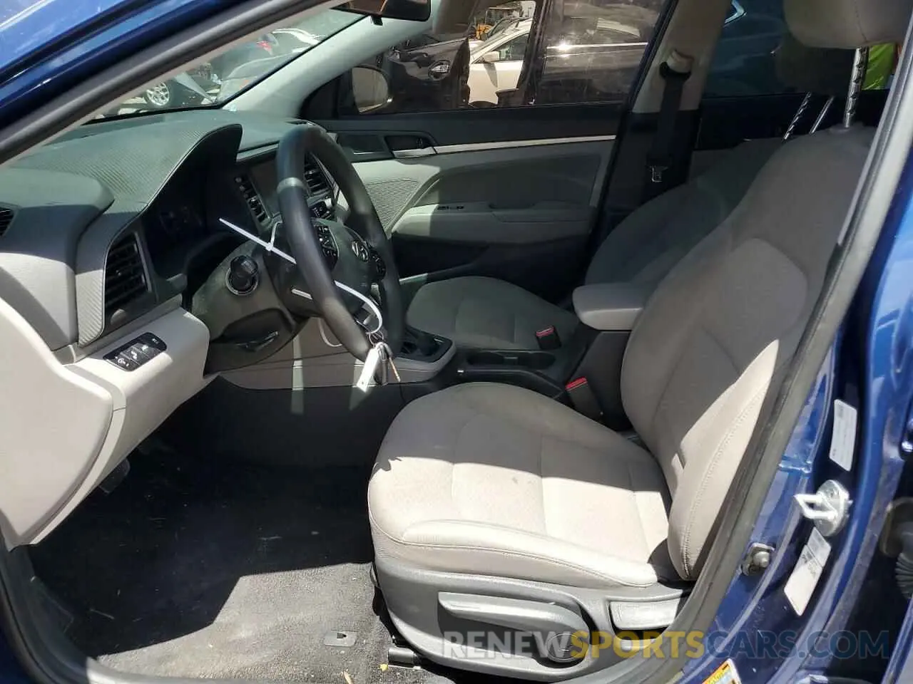 7 Photograph of a damaged car 5NPD84LF8LH557814 HYUNDAI ELANTRA 2020