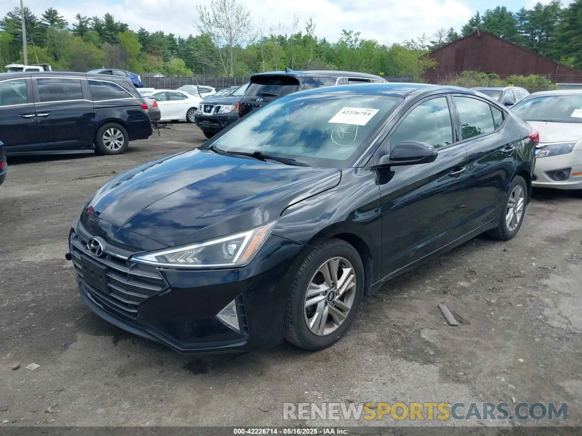 2 Photograph of a damaged car 5NPD84LF8LH565301 HYUNDAI ELANTRA 2020