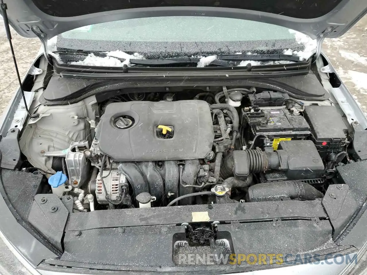 11 Photograph of a damaged car 5NPD84LF8LH565797 HYUNDAI ELANTRA 2020