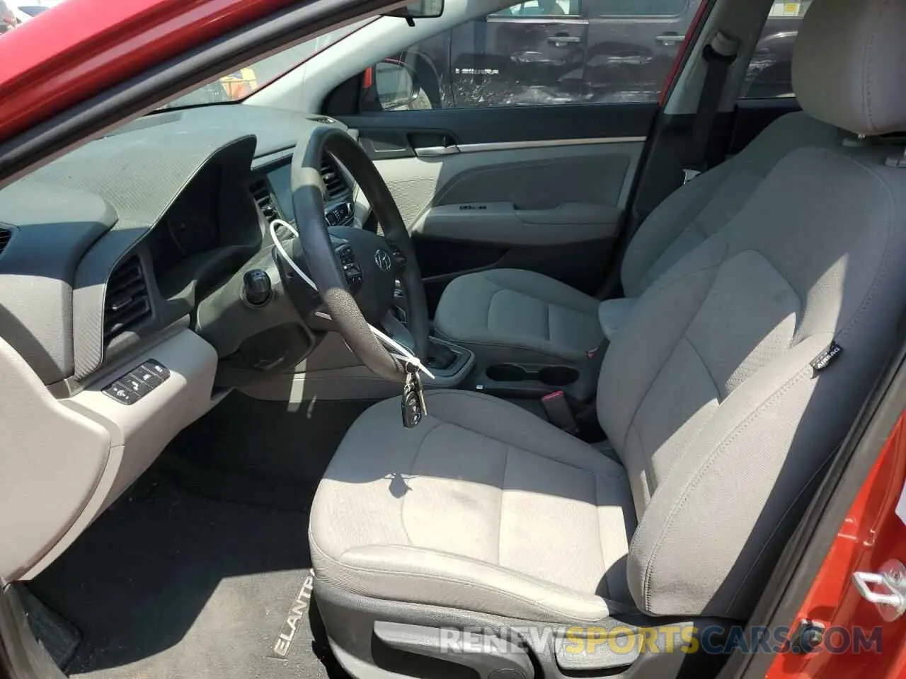 7 Photograph of a damaged car 5NPD84LF8LH565993 HYUNDAI ELANTRA 2020