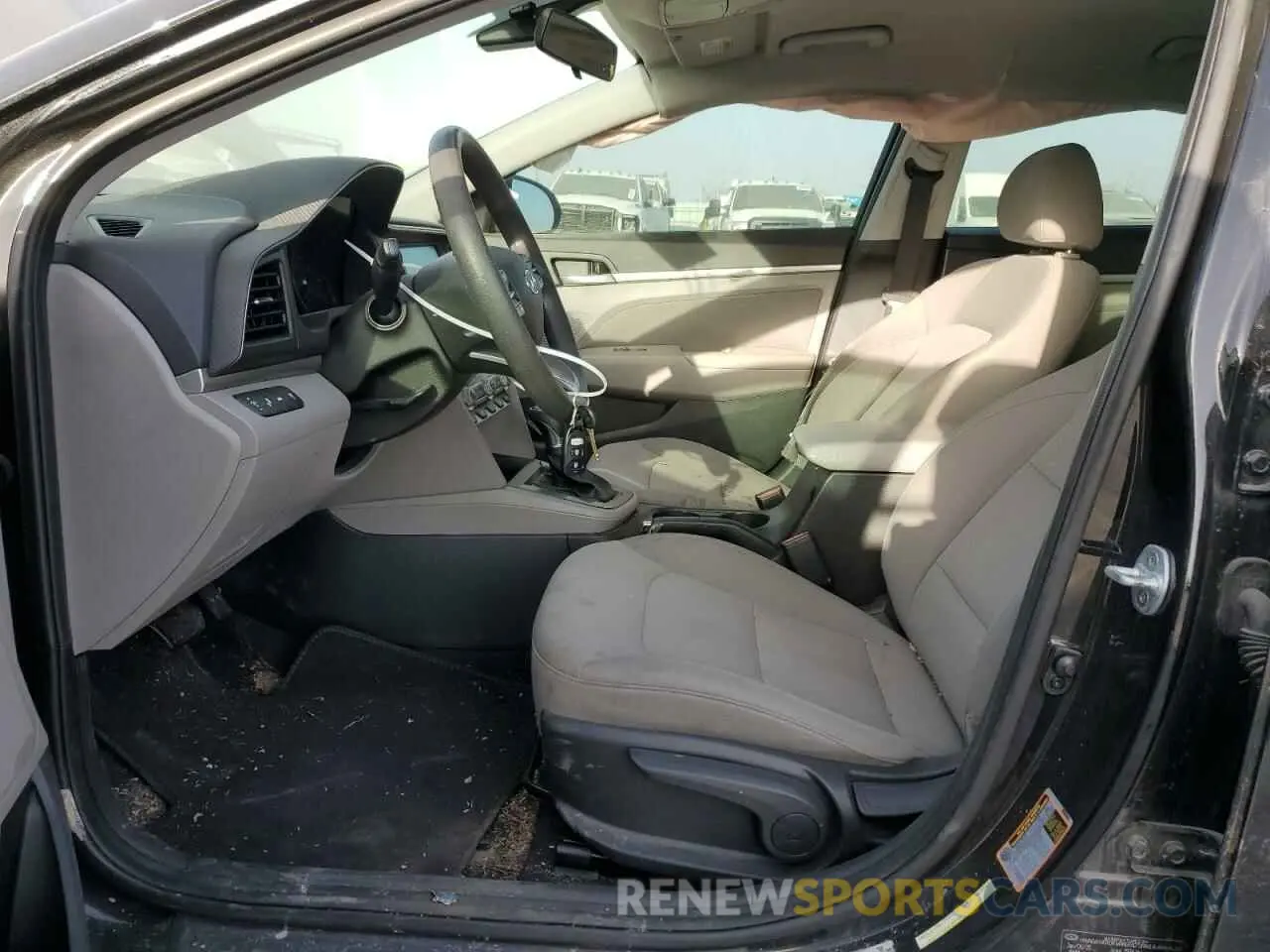 7 Photograph of a damaged car 5NPD84LF8LH578890 HYUNDAI ELANTRA 2020
