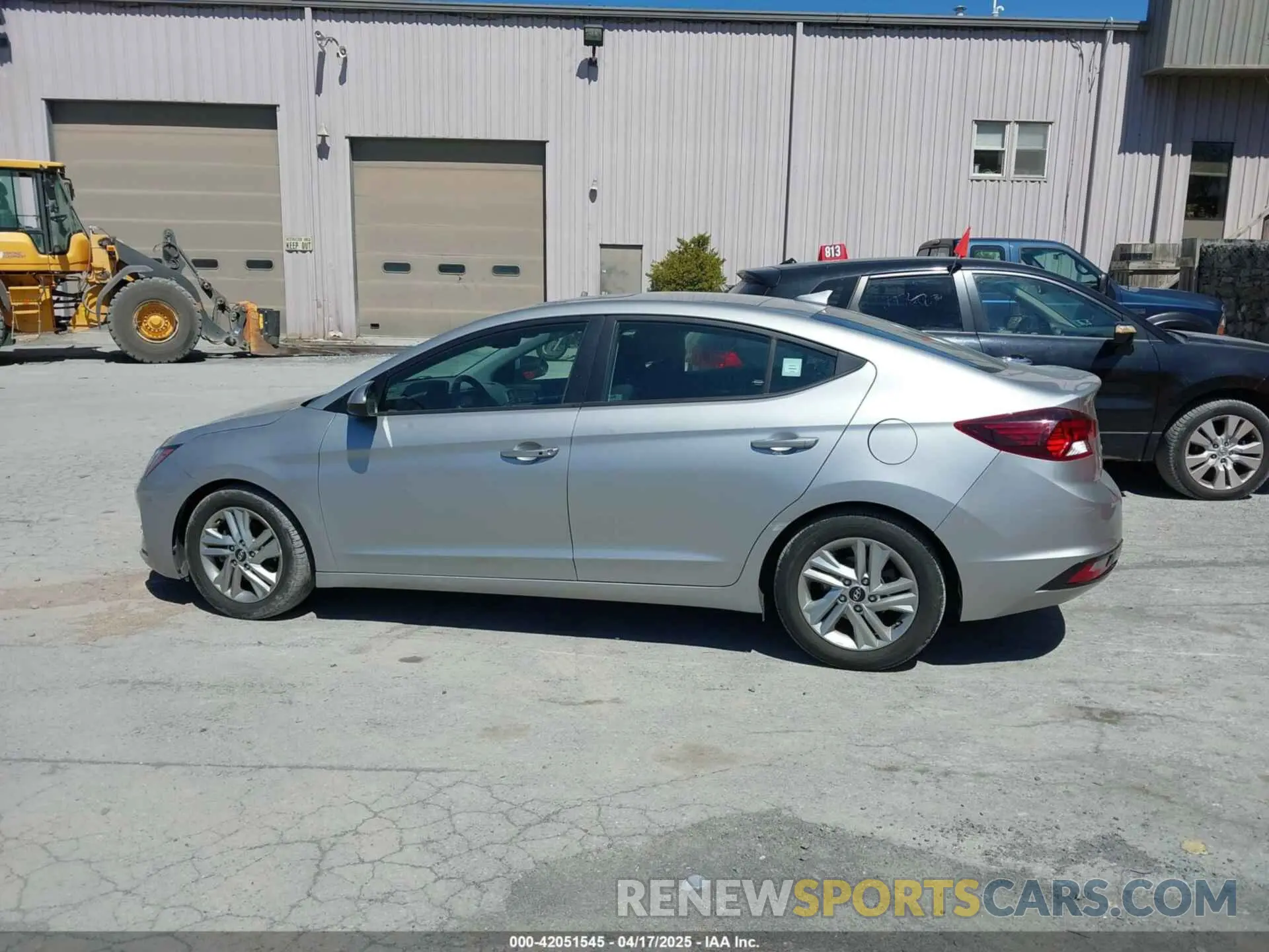 14 Photograph of a damaged car 5NPD84LF8LH585046 HYUNDAI ELANTRA 2020