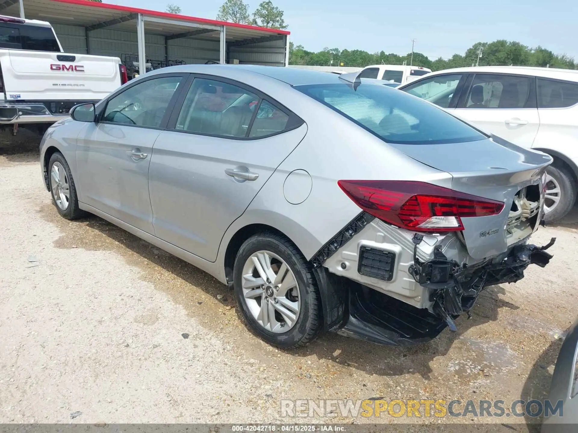 3 Photograph of a damaged car 5NPD84LF8LH593390 HYUNDAI ELANTRA 2020