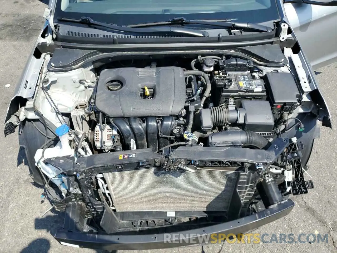 11 Photograph of a damaged car 5NPD84LF8LH627733 HYUNDAI ELANTRA 2020