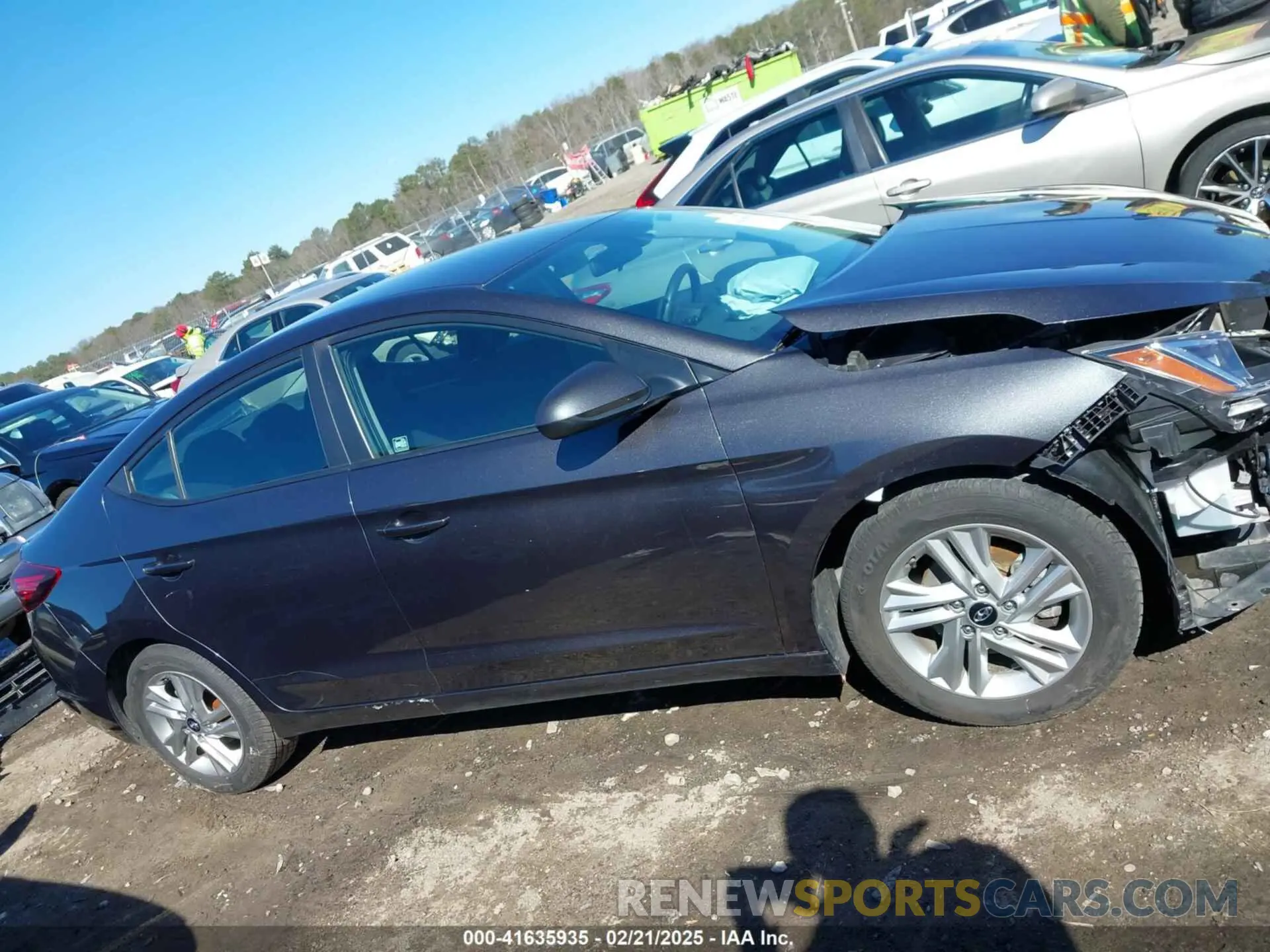 14 Photograph of a damaged car 5NPD84LF8LH628297 HYUNDAI ELANTRA 2020