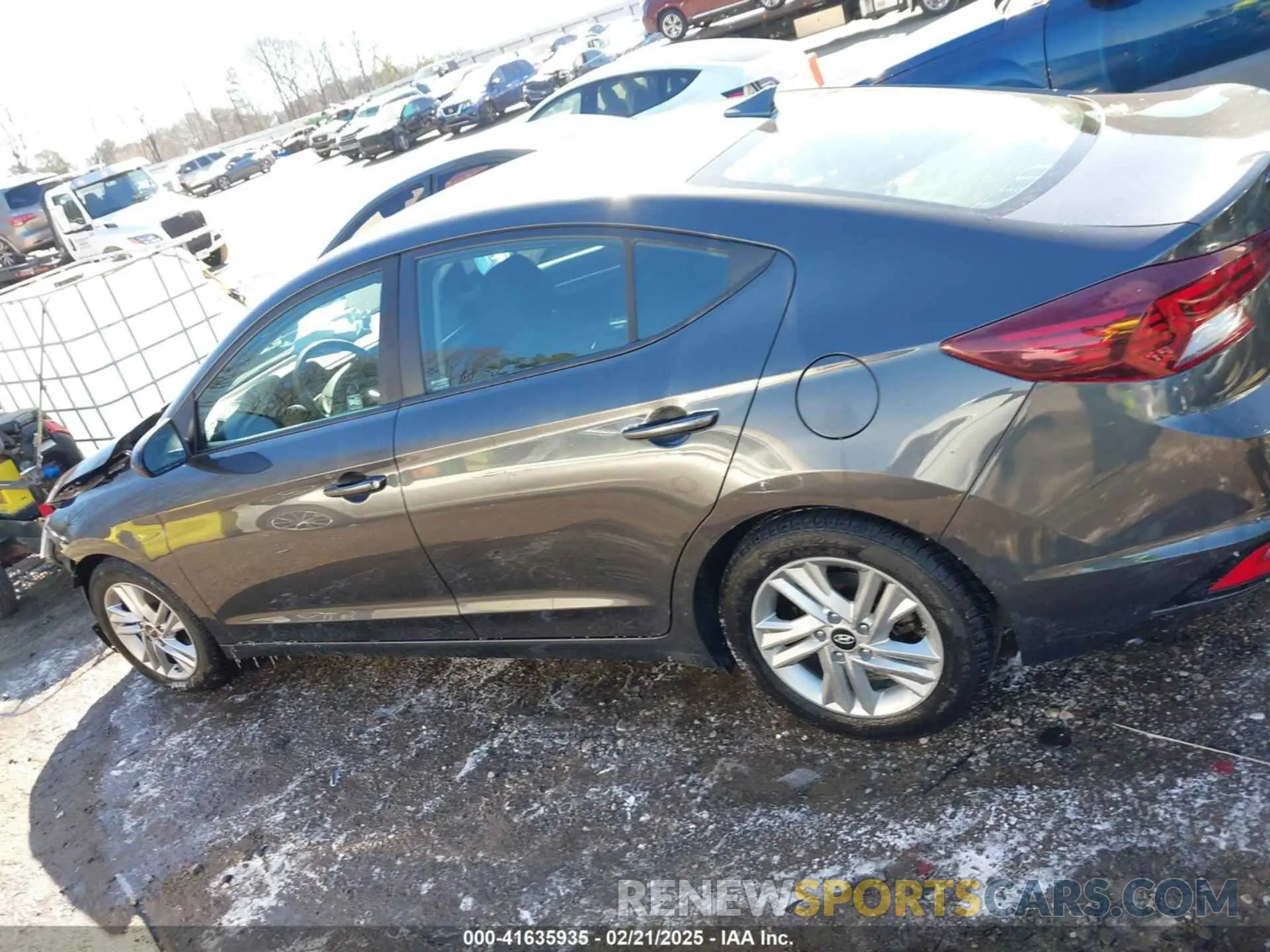 15 Photograph of a damaged car 5NPD84LF8LH628297 HYUNDAI ELANTRA 2020