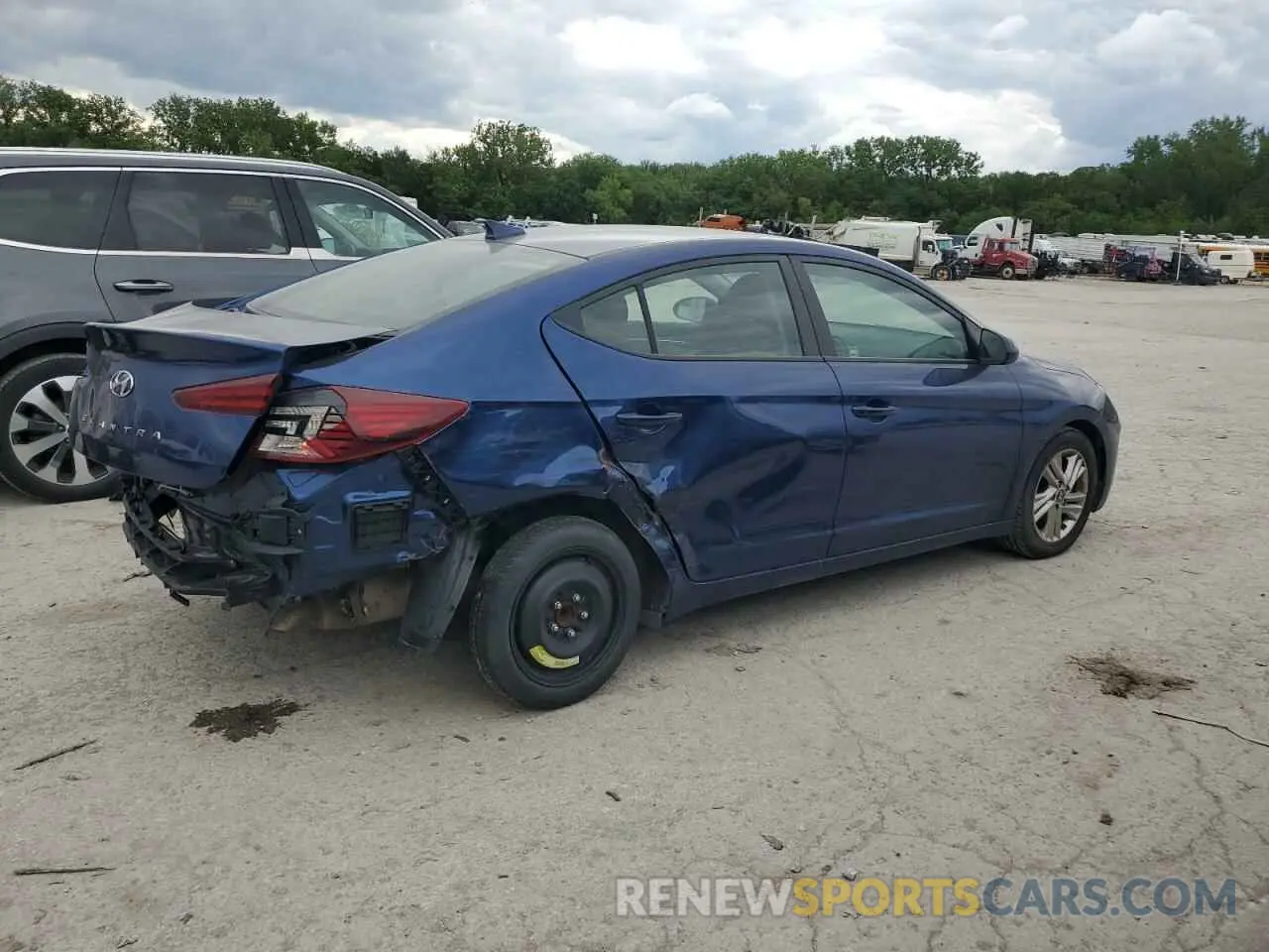 3 Photograph of a damaged car 5NPD84LF9LH510873 HYUNDAI ELANTRA 2020