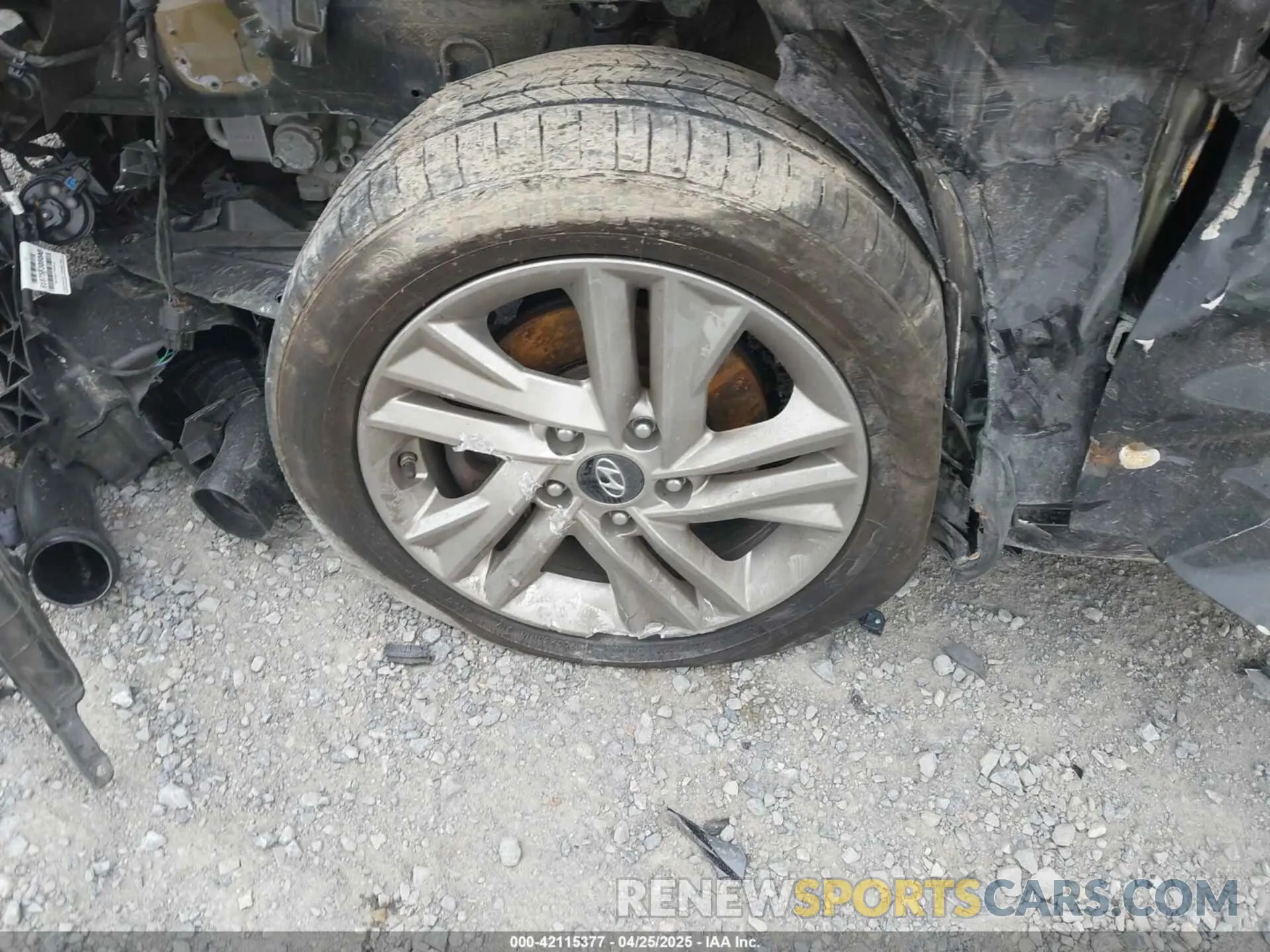 12 Photograph of a damaged car 5NPD84LF9LH519332 HYUNDAI ELANTRA 2020