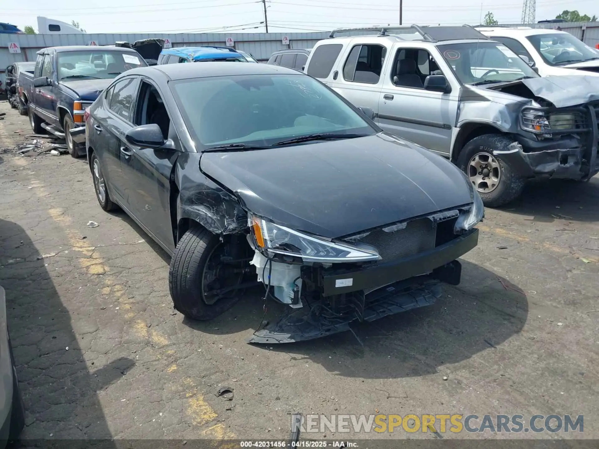 1 Photograph of a damaged car 5NPD84LF9LH532517 HYUNDAI ELANTRA 2020