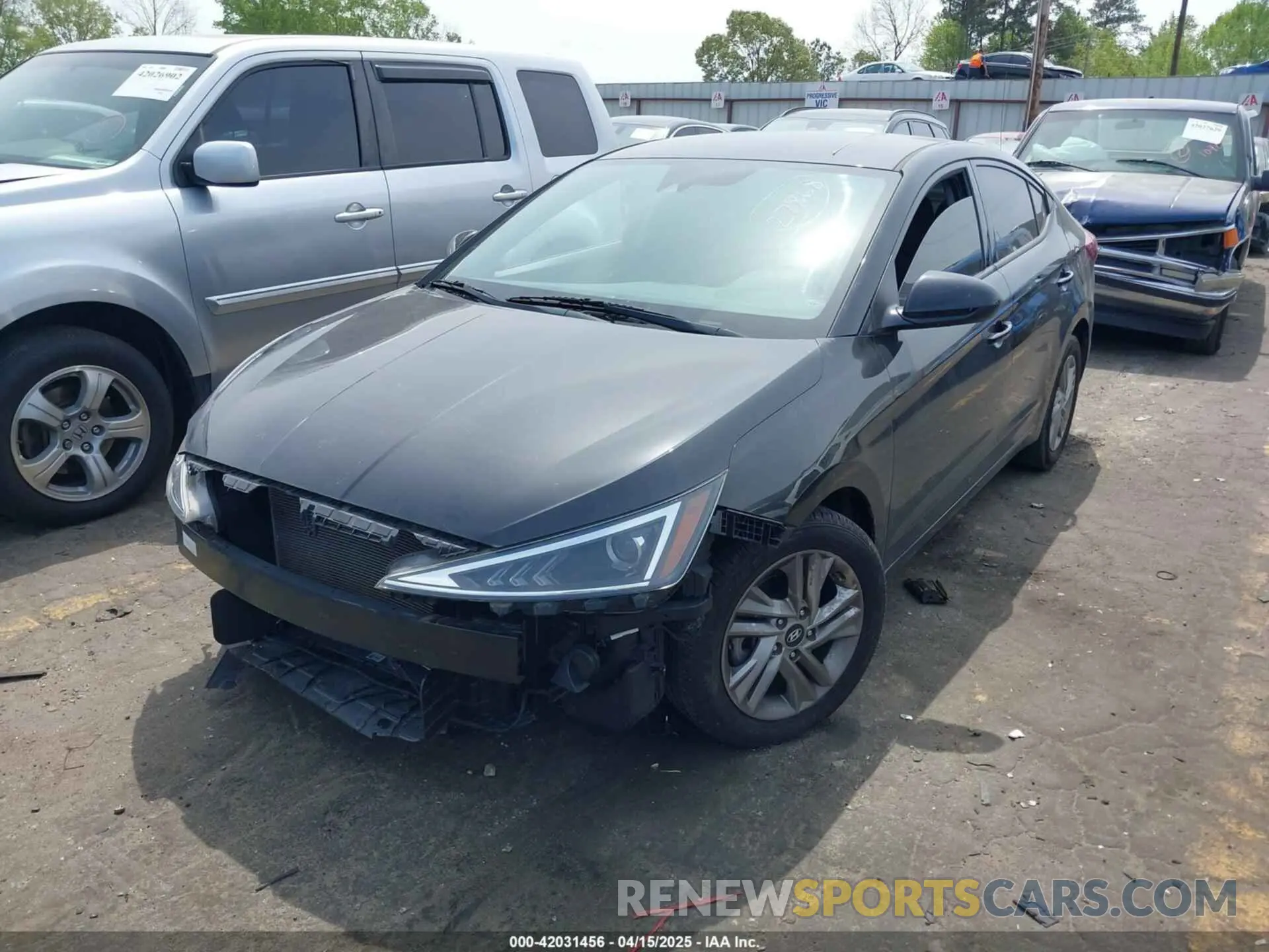 2 Photograph of a damaged car 5NPD84LF9LH532517 HYUNDAI ELANTRA 2020