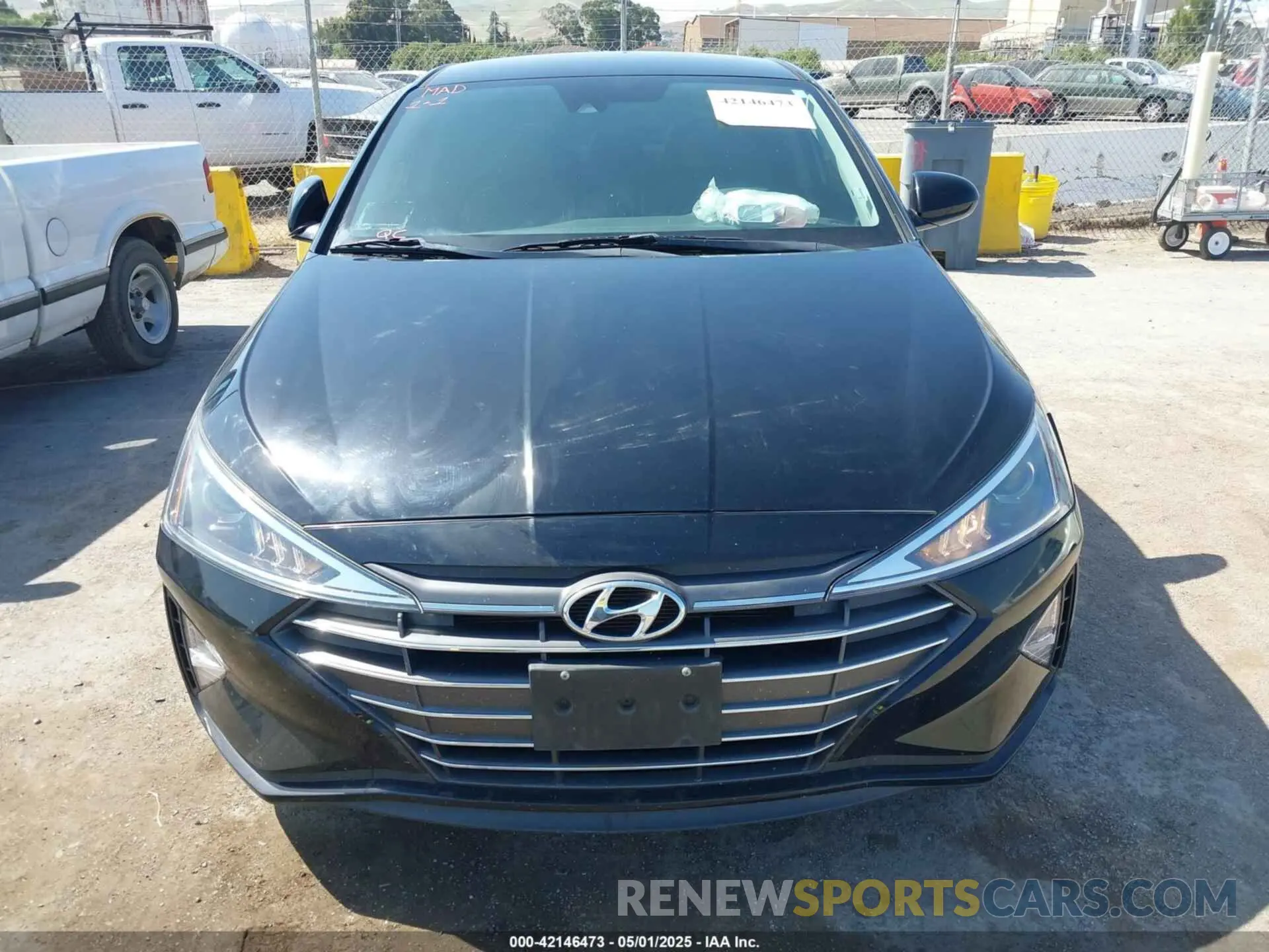 12 Photograph of a damaged car 5NPD84LF9LH548247 HYUNDAI ELANTRA 2020