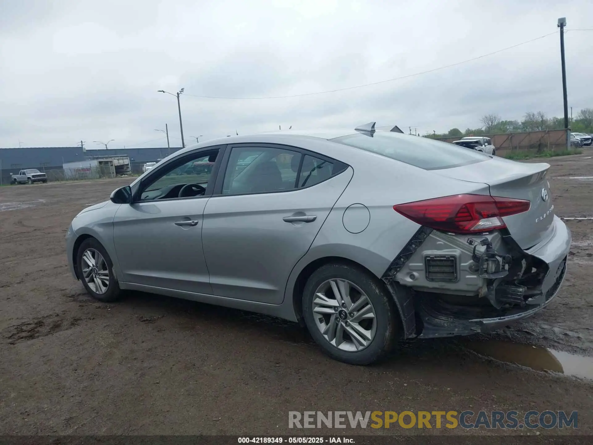 3 Photograph of a damaged car 5NPD84LF9LH548510 HYUNDAI ELANTRA 2020