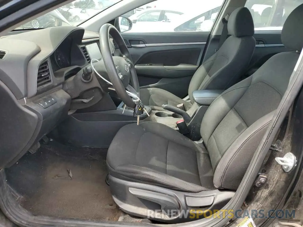 7 Photograph of a damaged car 5NPD84LF9LH557711 HYUNDAI ELANTRA 2020